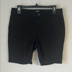 a.n.a Classic Black Bermuda Shorts Size 8